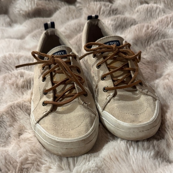 Sperry Beige Canvas Shoes with Brown Laces - Picture 3 of 10